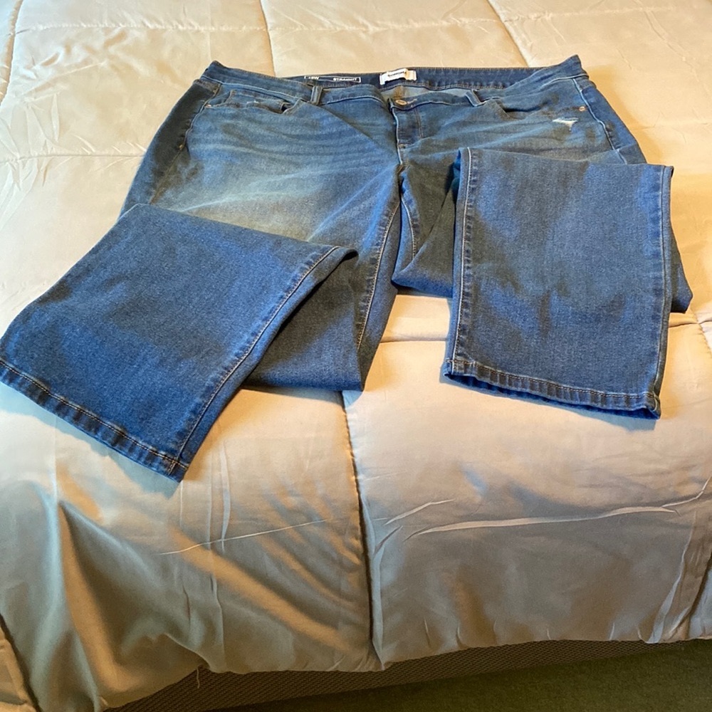 Sonoma Everyday Jean Mid Rise Straight Leg Size 18W